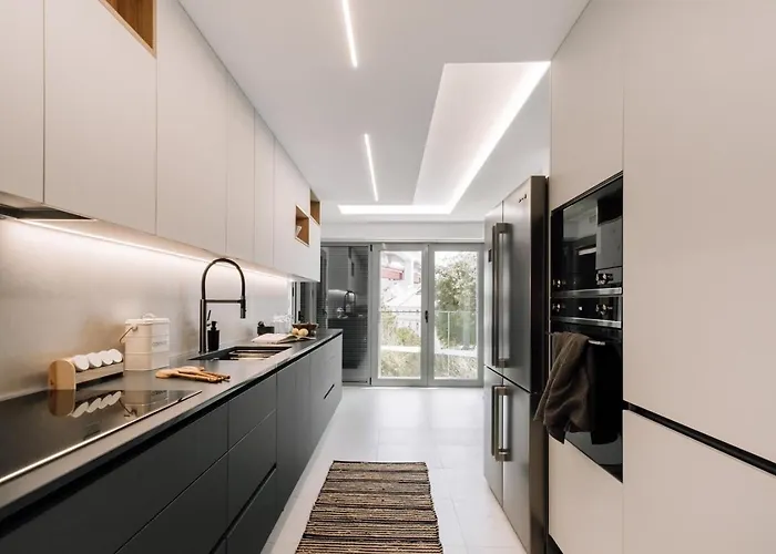 Olot - 2 Bedroom, Terrace And Parking In Alcantara 公寓 *