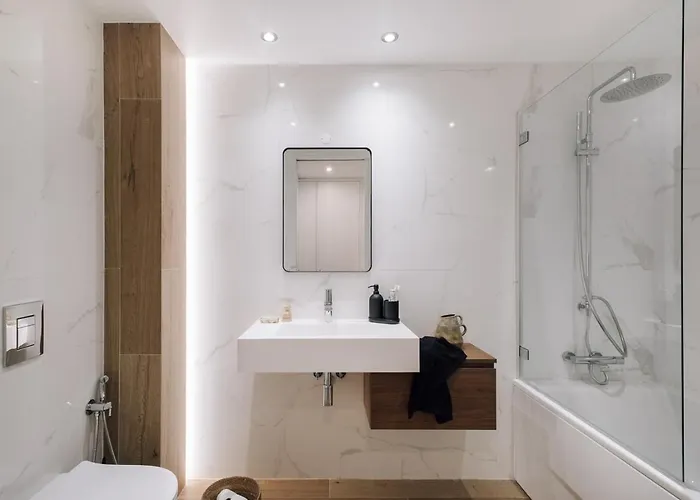 Olot - 2 Bedroom, Terrace And Parking In Alcantara Apartamento