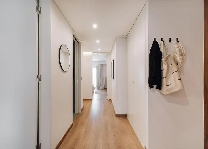 Olot - 2 Bedroom, Terrace And Parking In Alcantara Lisboa